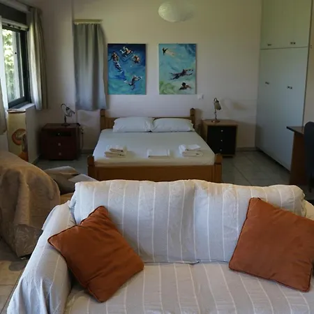 Romanos Апартаменты *