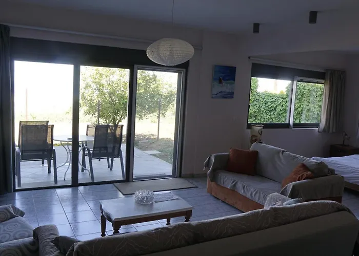 Romanos Апартаменты *