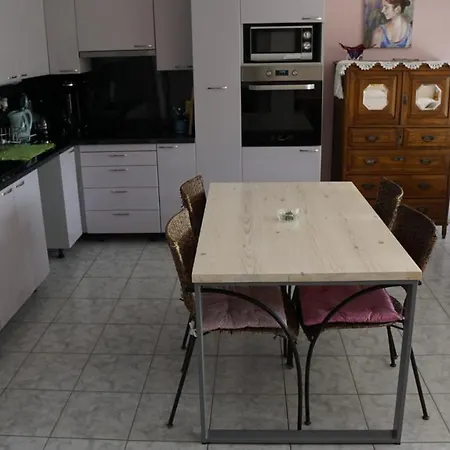 Apartment Romanos Patras