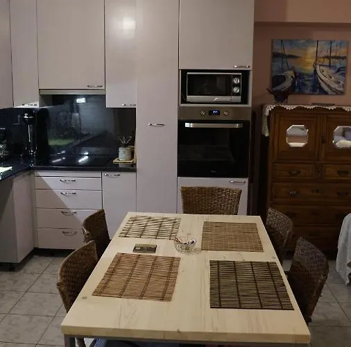 Romanos Апартаменты Патра