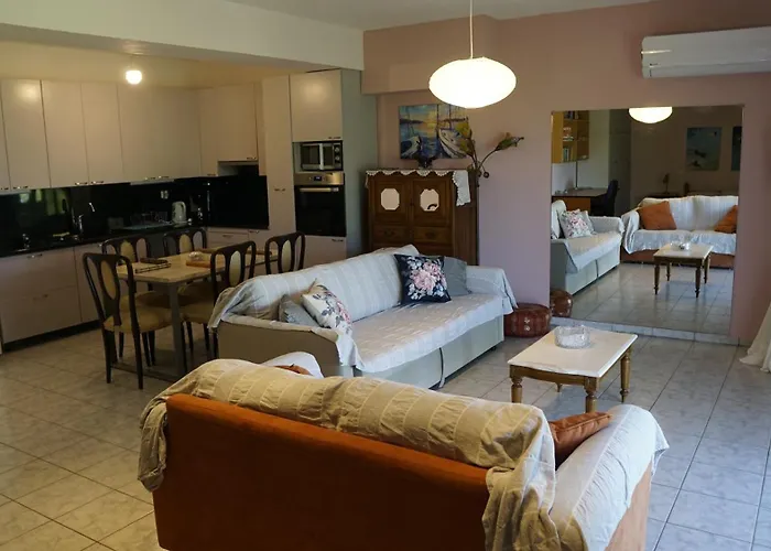 Romanos Апартаменты